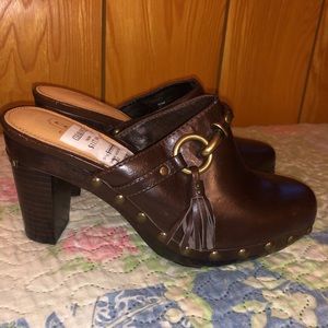 New Chocolate Brown Coach Suede leather clogs 5.5